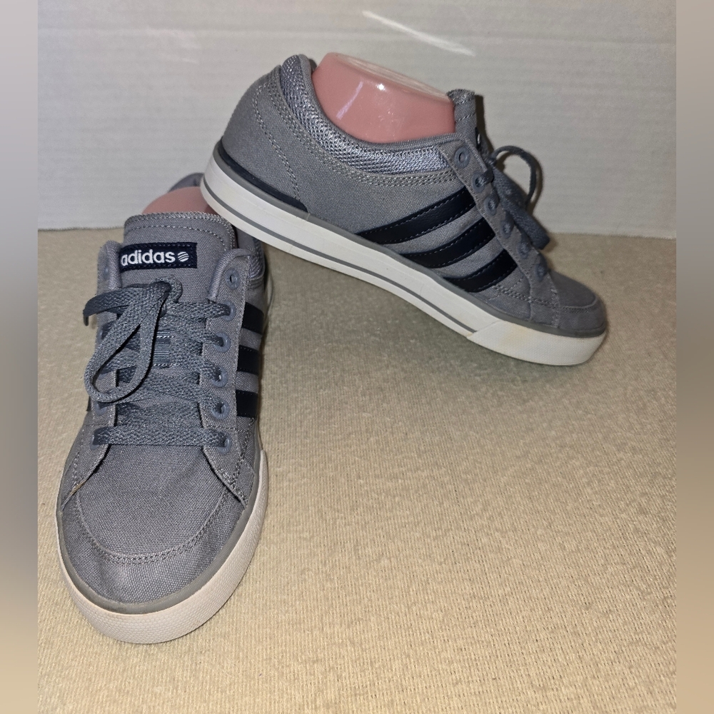 Adidas BBNEO Skool Lo "Tech Gray" and Black Sneakers size 8